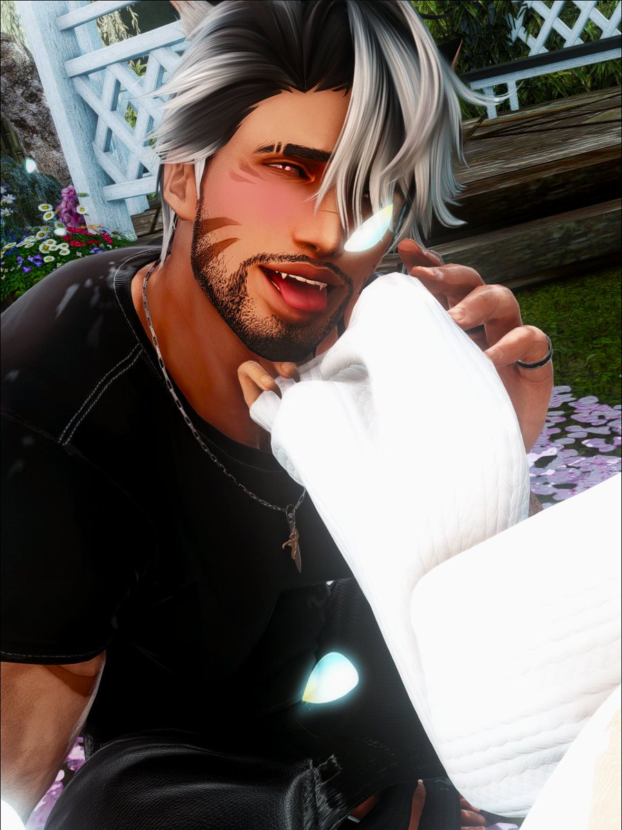 :3