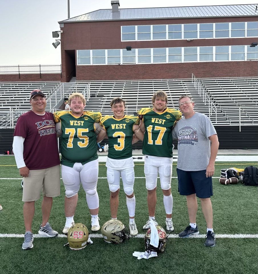 Love these guys like family. 3 of the very best DCS boys to do it! 6 years straight to the quarterfinals or better and the DCS wheel of success will just keep on turning!