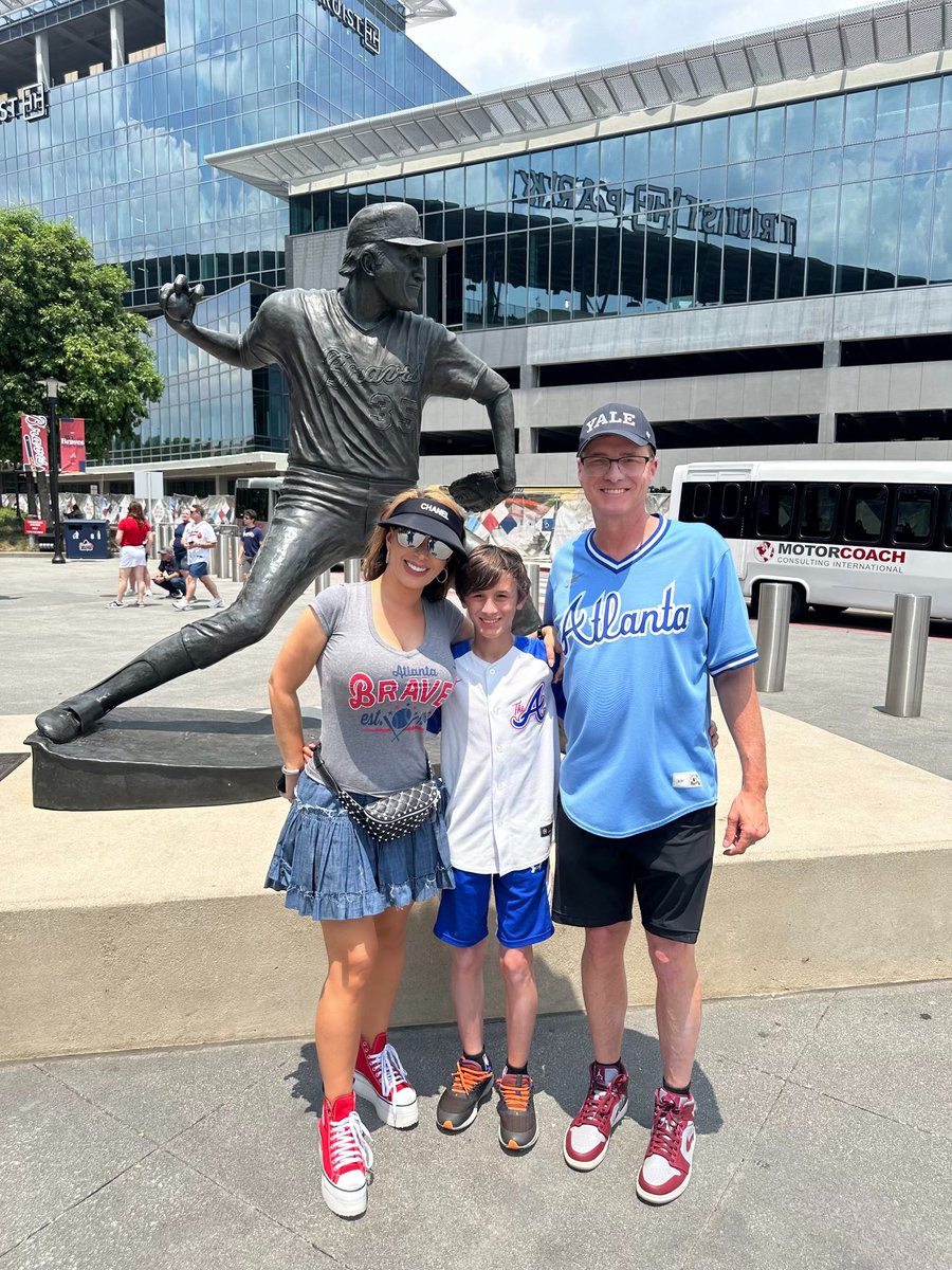 iplitigate's tweet image. Happy Father’s Day Braves Country! #FortheA