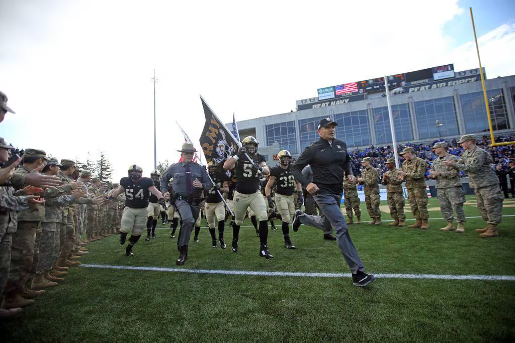 Byron Abner (@abner_byron) on Twitter photo 100% Committed Lets go Black knight
<a href="/coach_traylor/">Coach Traylor</a> <a href="/SOCGoldenBearFB/">SOC Football</a> @ChJeffMonken <a href="/ZachIsGreat_/">#ZachKnowsOL 🦅🦅🦅</a> <a href="/CoachJuice17/">Coach Juice</a> <a href="/BKKnightNation/">Black Knight Nation</a> <a href="/goblackknights/">#GoBlackKnights</a> <a href="/CoachLinley60/">Coach Linley</a> #beatnavy 100% Committed Lets go Black knight
<a href="/coach_traylor/">Coach Traylor</a> <a href="/SOCGoldenBearFB/">SOC Football</a> @ChJeffMonken <a href="/ZachIsGreat_/">#ZachKnowsOL 🦅🦅🦅</a> <a href="/CoachJuice17/">Coach Juice</a> <a href="/BKKnightNation/">Black Knight Nation</a> <a href="/goblackknights/">#GoBlackKnights</a> <a href="/CoachLinley60/">Coach Linley</a> #beatnavy
