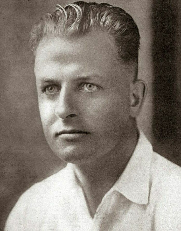 stars_silent's tweet image. Also remembering #ReginaldDenny who died on this date.