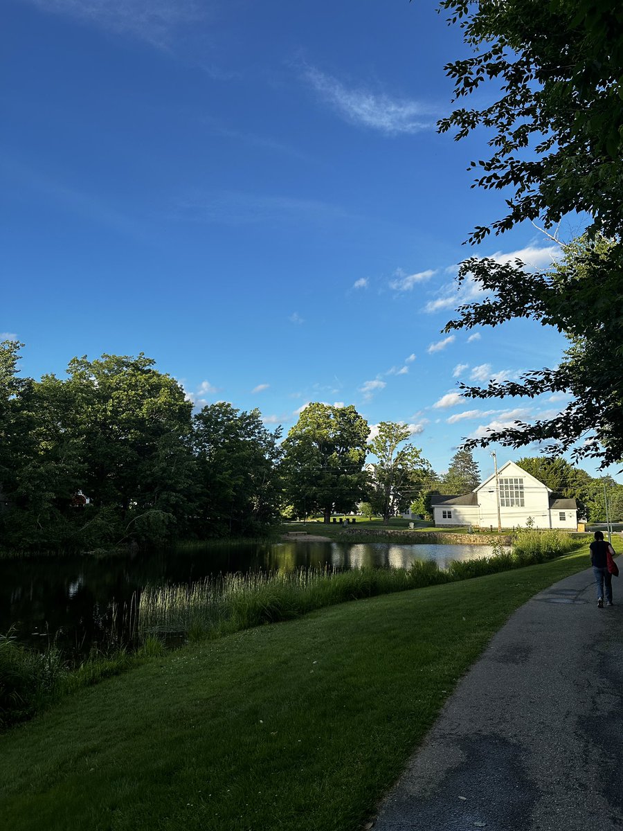 DSharpScience's tweet image. This week, I’ve had the pleasure of sharing my PhD project work from @DrGlycoBen &amp;amp; @FuchterMatt labs, @GordonConf #Bioorganic 2024. Great science, amazing speakers &amp;amp; friends made from far and wide! A huge thanks to @RSC_CBBG for awarding me a travel bursary to attend! #glycotime