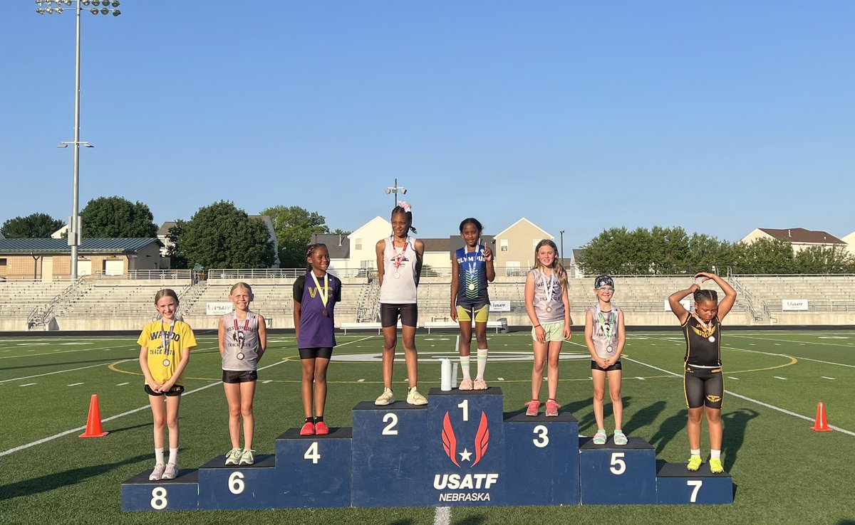 2Moore_NE's tweet image. We had a blast this weekend @usatfnebraska State championship! 
JaLeena 🥇 in the long jump- PR 12’8, 5th- 100m
JaMya  🥈 in 80m hurdles, 4th -100m @olympustrack