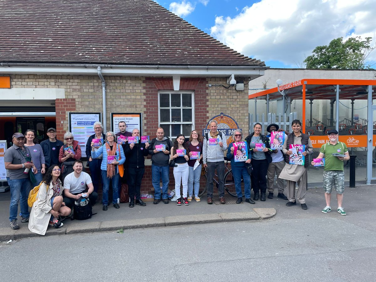 faizashaheen's tweet photo. Busy Sunday! Eid prayers and canvassing - spoke to so many different people today. Love the diversity of our community!

Thank you to everyone that gave their time today, we don’t have the party machine, so each conversation we have on the doorstep really makes a difference!

Join us tomorrow and help make history. All details on my website: https://t.co/2T1JyiM2sX 💜
