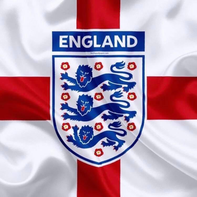 KMSummerfield's tweet image. 3 lions on my shirt 🎶 🎵 🏴󠁧󠁢󠁥󠁮󠁧󠁿⚽️🏆