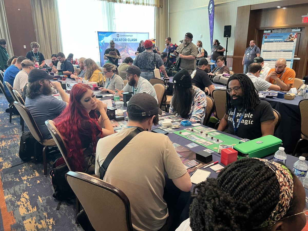 CoolStuffInc's tweet photo. Clash on! 

Wait … 

#CommandFestAtlanta https://t.co/aUpCE86UDP