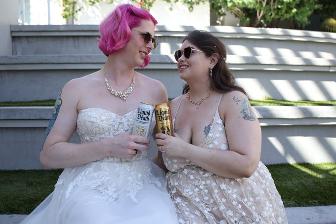 Till @LiquidDeath do us part ☠️🖤 https://t.co/nfIlbJHOpr<a class="tags" target="_blank" title="On Twitter" href="/?out=eyJ0eXAiOiJKV1QiLCJhbGciOiJIUzUxMiJ9.eyJpYXQiOjE3MzA0MjA4MDUsImlzcyI6InR3cG9ybnN0YXJzLmNvbSIsIm5iZiI6MTczMDQyMDgwNSwiZXhwIjoxNzYxOTU2ODA1LCJyZWRpcmVjdF91cmwiOiJodHRwczovL3R3aXR0ZXIuY29tL0xpcXVpZERlYXRoIn0.zSZ73pB4_vZnlFKvv73v5TxQBtp9OQ-myNB9VPyO3Wx3bH1R7bDo-tdzEeRDwdpB3dGM-fM_eiwhpIUp5y1qUw">@LiquidDeath</a>