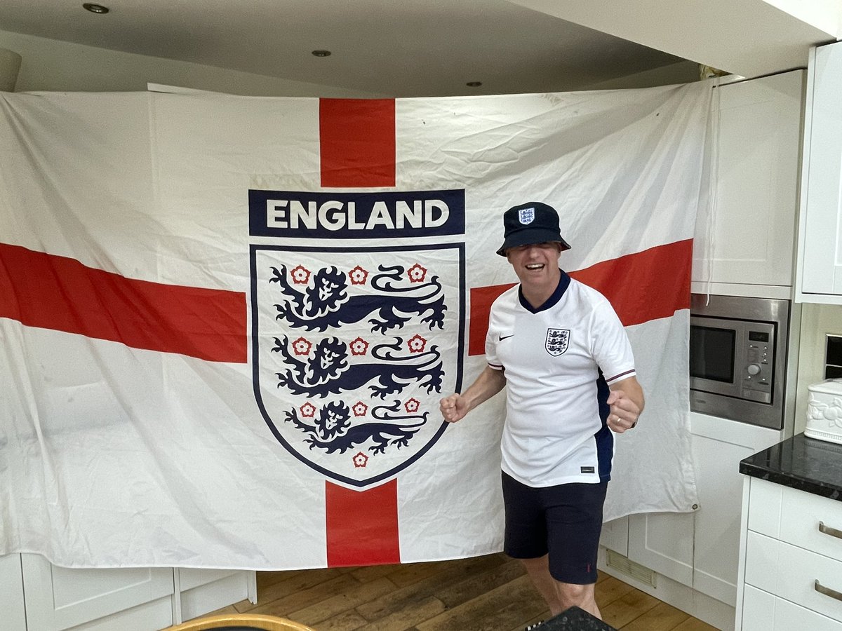 RobFletcher2's tweet image. Ready!!