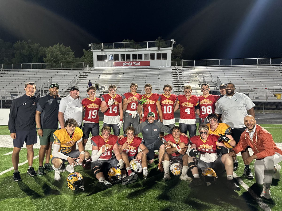 Great to watch these 13 Future Diggers compete last night in the Shrine Game! Our staff had a great time! We also had 2 of our guys named MVPs of the game!! Can’t wait to get these guys over to Butte!! Special class coming in! 
#Family
#RollDiggs