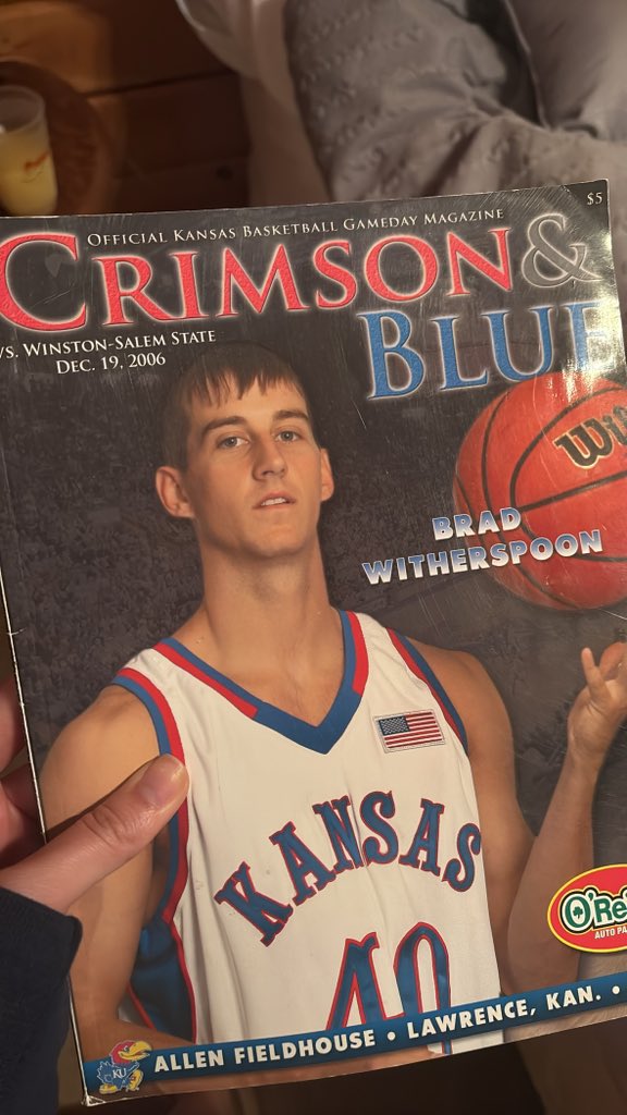 𝙴𝙼 𝙹𝙾 𝚂𝙿𝙾𝙾𝙽 tweet media