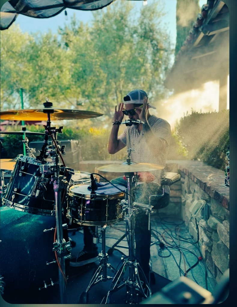 Anthonynecerato's tweet image. When they say rain or shine, they're not kidding!

📷 @BassmanHarding