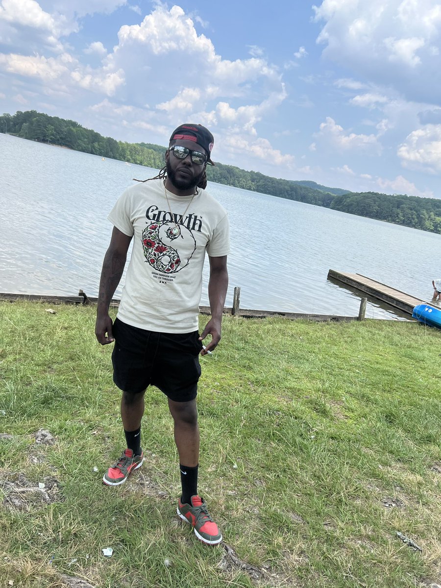 BigHomieSean's tweet photo. HAPPY FATHERS DAY https://t.co/Tsi9gDZr39