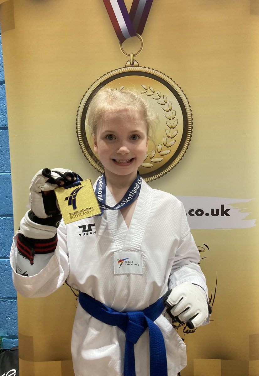 Lyndsey cartwright tweet media