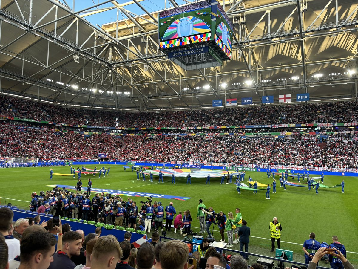 McCluskieScott's tweet photo. #EURo2024 opener in Gelsenkirchen #England https://t.co/1e2VweMvqH