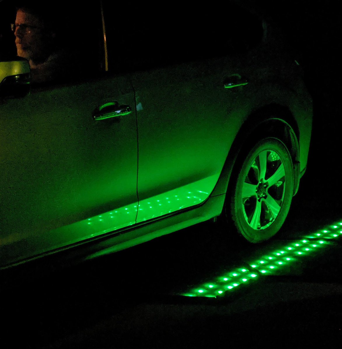 SolarRoadways's tweet image. Happy Father&apos;s Day Solar Roadie Daddies!

#SolarRoadways #SolarFreakinRoadways #IntelligentInfrastructure 

Newsletter@SolarRoadways.com