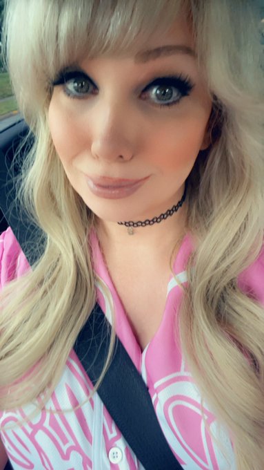 Well it was a pretty day https://t.co/MVn3adpxLy<a href="/tag/newprofilepic"class="tags"><span>#newprofilepic</span></a>