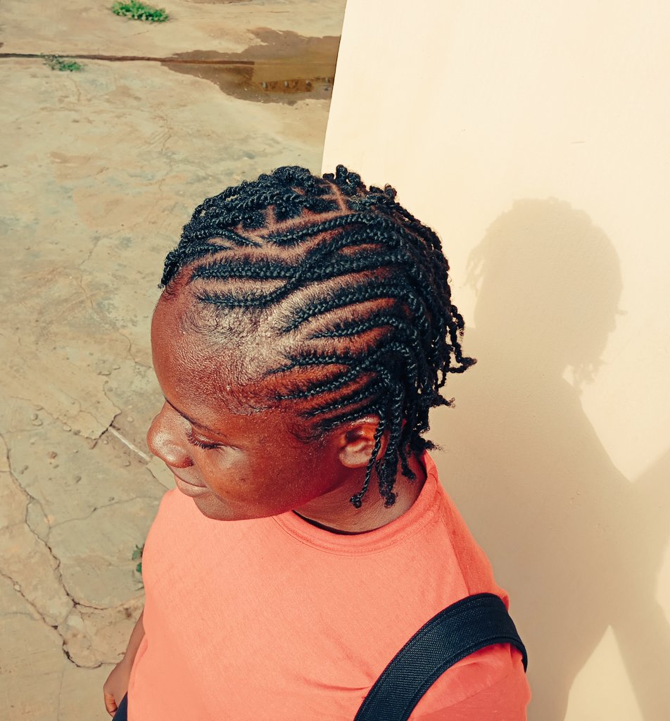 AdemideKenny's tweet photo. Are you a lover of natural hairstyles? And you've always wanted to get your hair styled beautifully and yet in a protective way, but it seems your hair never cooperates?😩

That story can change😌. We style hair protectively and just the way you will love it.
Send a dm now. https://t.co/XCHrupZL4F