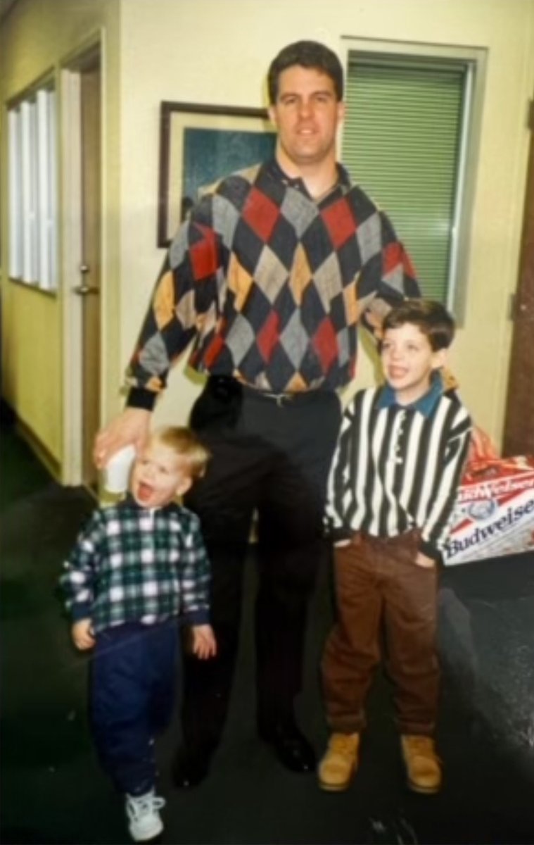 MitchellASmith's tweet image. Happy Fathers Day to the real fathers out there.