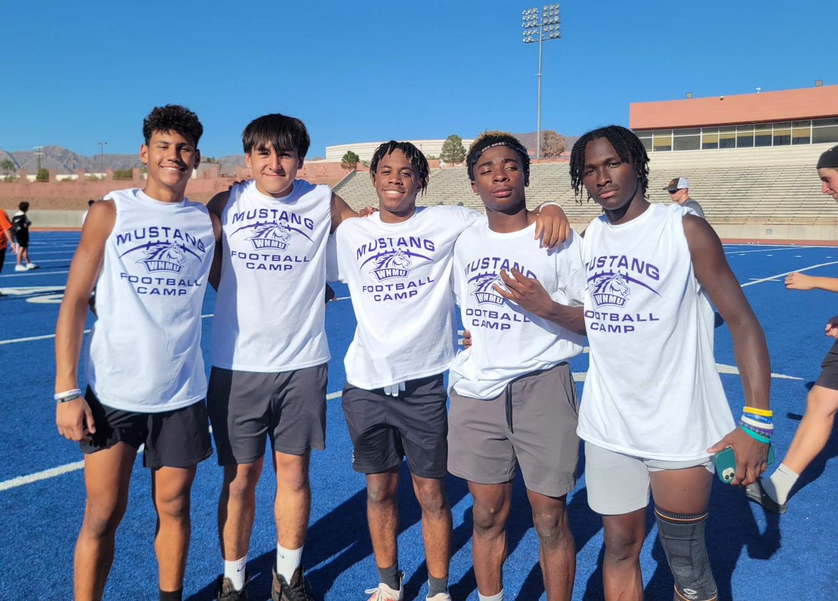 Donovanfreem12's tweet photo. Putting in some work at the WNMU camp💜💜💜GO MUSTANGS‼️@coachbernieluna @WNMUFootball https://t.co/Fen2RyjhGM