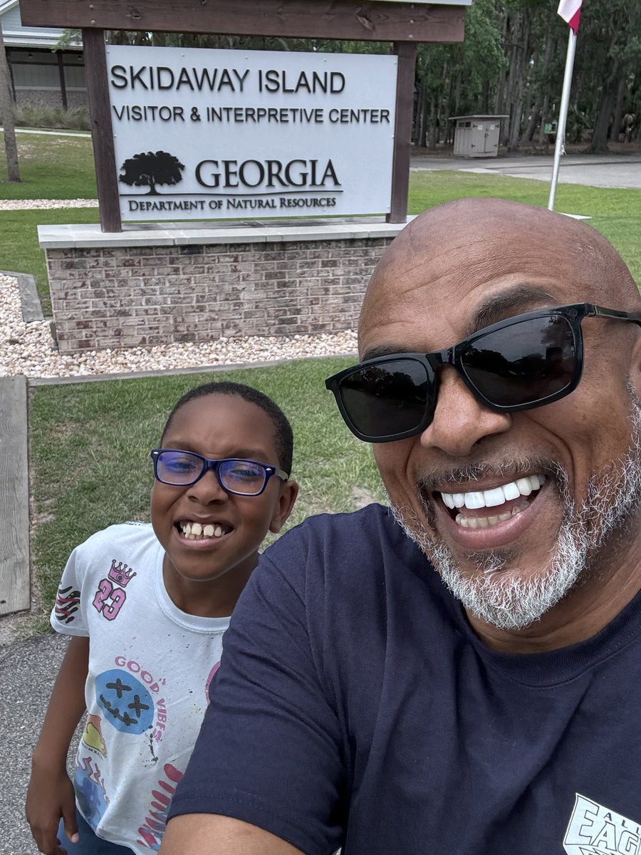 kevinskey's tweet photo. I’m a happy father today. Thanks for the well wishes fam! Love y’all. https://t.co/OhU5YVsfIW