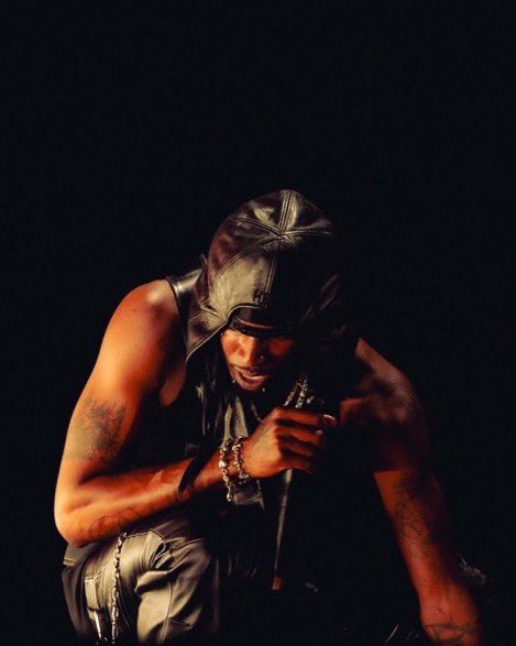 underground_fyp's tweet photo. Playboi Carti said “I’m Ready” when Akademics asked about the album 🔥🔥 https://t.co/BrebzBveAB