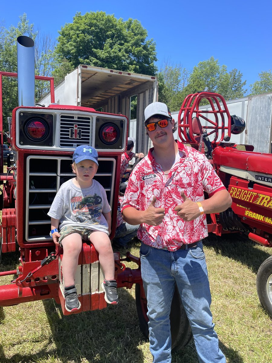 Brad McLean tweet media