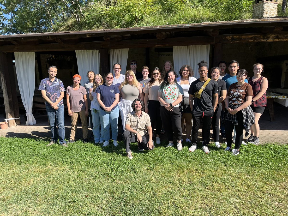 Salrivac's tweet photo. @KentState and @UPMexico @EmpresarialesUP students looking at sustainability throughout Design  and Cooperation. Forli, Italy. https://t.co/Xb84RfbsMf