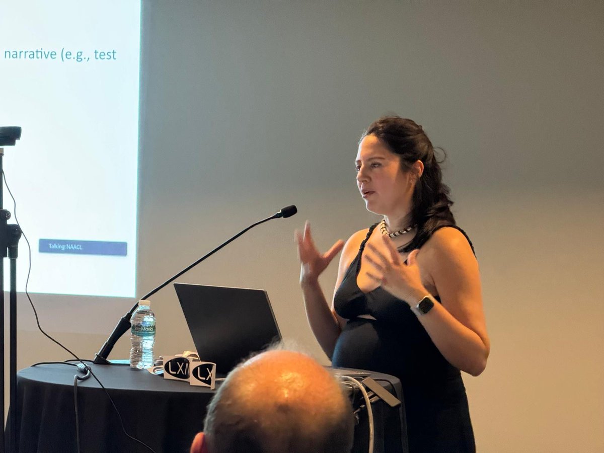 lxnlp's tweet image. Continuing with our Latinx in AI workshop at #NAACL2024! Now, keynote speaker Jocelyn is presenting on Clinical NLP: Uses and Challenges. Fascinating insights on how NLP and AI is transforming healthcare! 🌟 #HealthcareInnovation #NLP #ClinicalAI #TechInMedicine