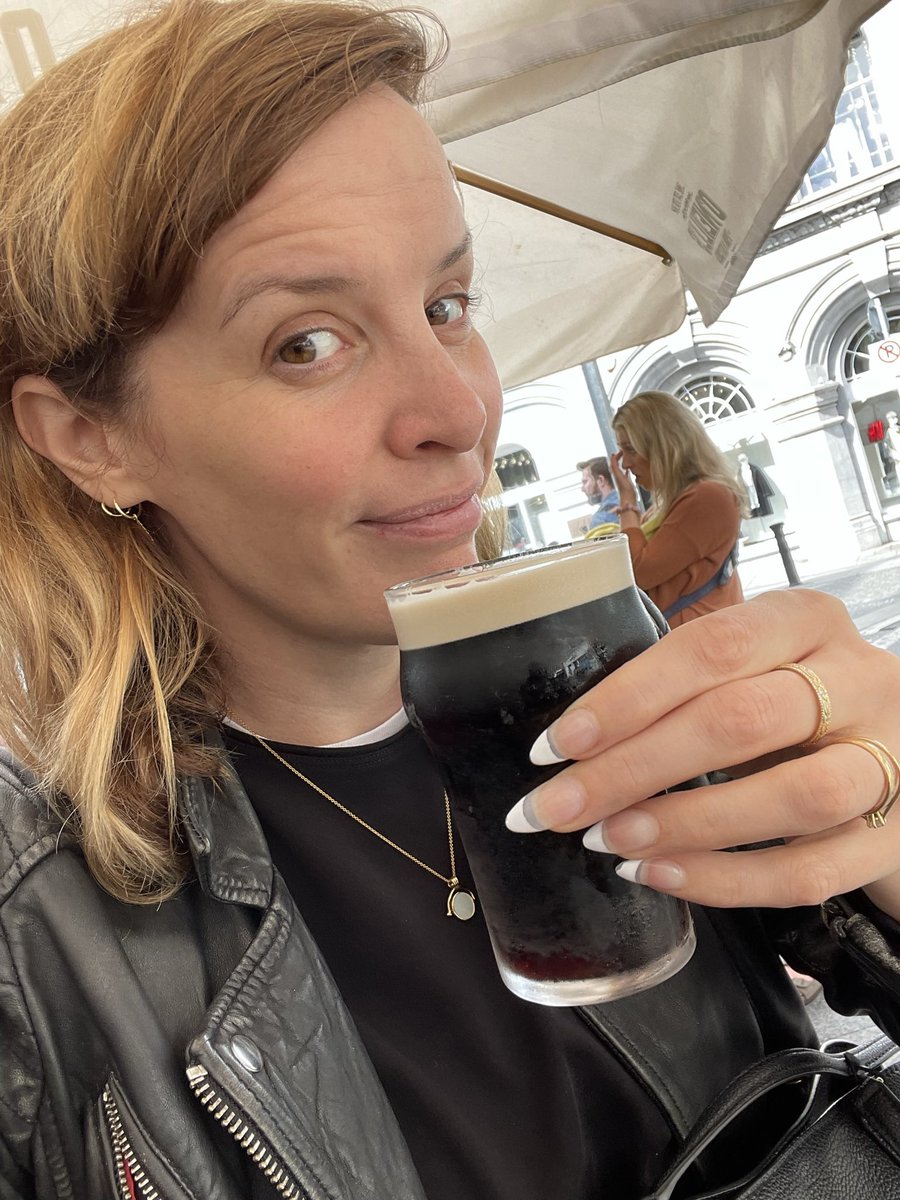 It’s BLOOMSDAY so Unclassified heads to Dublin with @oneleg_oneeye <a href="/dublinguitars/">DUBLINGUITARQUARTET</a> @nyahhrecords, Roger Doyle, Maria Summerville, <a href="/rachaellavelle/">Rachael Lavelle</a> &amp; many more.

Sampling Dublin’s wares on tour with   @electrophonique in 2022… nails !! 🤦🏻‍♀️ <a href="/BBCRadio3/">BBC Radio 3</a> 11:30pm: bbc.co.uk/programmes/m00…