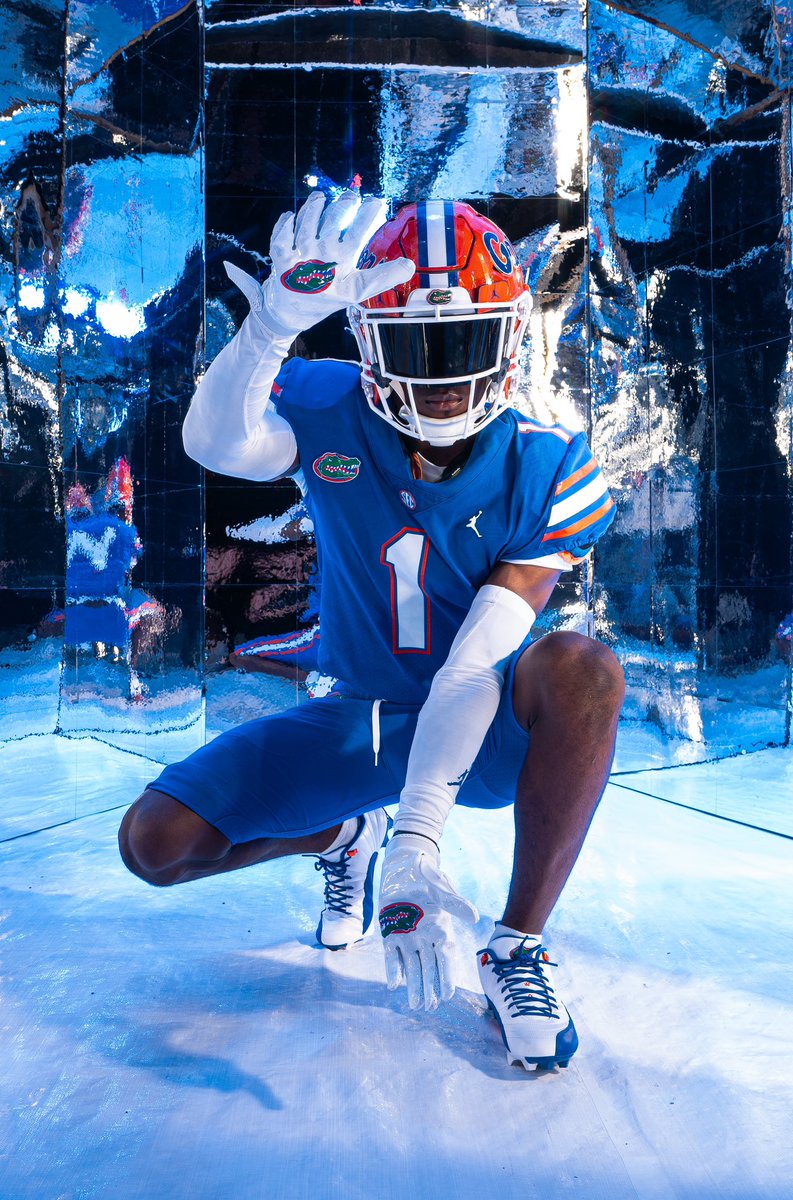 VB3_9's tweet image. Go Gators🐊