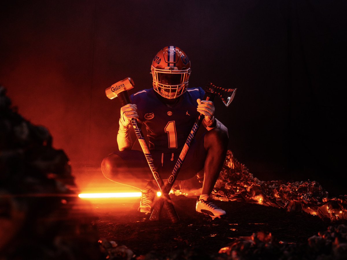 VB3_9's tweet image. Go Gators🐊