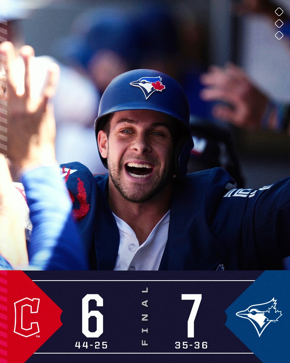 A five-run fifth inning propels the <a href="/BlueJays/">Toronto Blue Jays</a> to a #FathersDay win.