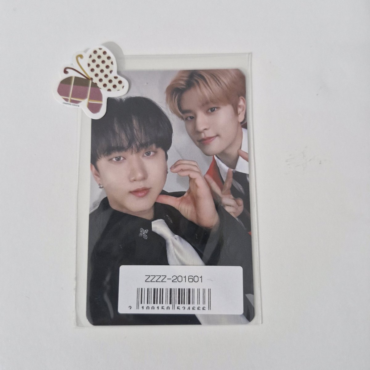 Skz satis 🎀

social path seungbin unit 
260 tiel (sorun varsa belirtin)

Kargo birkac gun gecikebilir belki bayram sebebiyle, istiyorsaniz dm'e gelmekten lütfen çekinmeyin 🫶