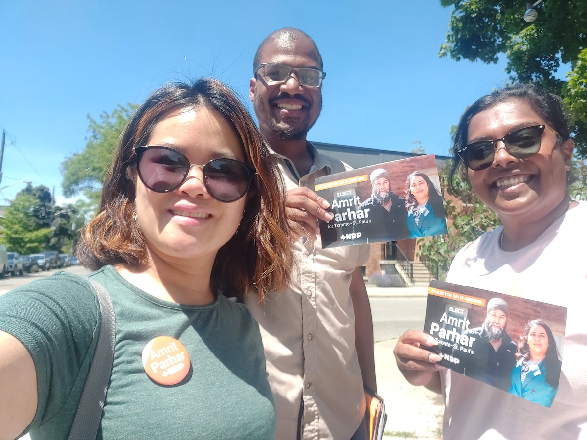 Local 4948 (@local4948) on Twitter photo Library workers joined dozens of other workers on a labour canvass for NDP candidate, Amrit Parhar today! Advanced polls are open today & tomorrow for the #TOstpauls byelection. E-day is June 24. Vote for Amrit Parhar! #cdnpoli #NDP <a href="/CUPEOntario/">CUPE Ontario</a> <a href="/OFLabour/">OFL</a> <a href="/CanadianLabour/">Canadian Labour</a> Library workers joined dozens of other workers on a labour canvass for NDP candidate, Amrit Parhar today! Advanced polls are open today & tomorrow for the #TOstpauls byelection. E-day is June 24. Vote for Amrit Parhar! #cdnpoli #NDP <a href="/CUPEOntario/">CUPE Ontario</a> <a href="/OFLabour/">OFL</a> <a href="/CanadianLabour/">Canadian Labour</a>
