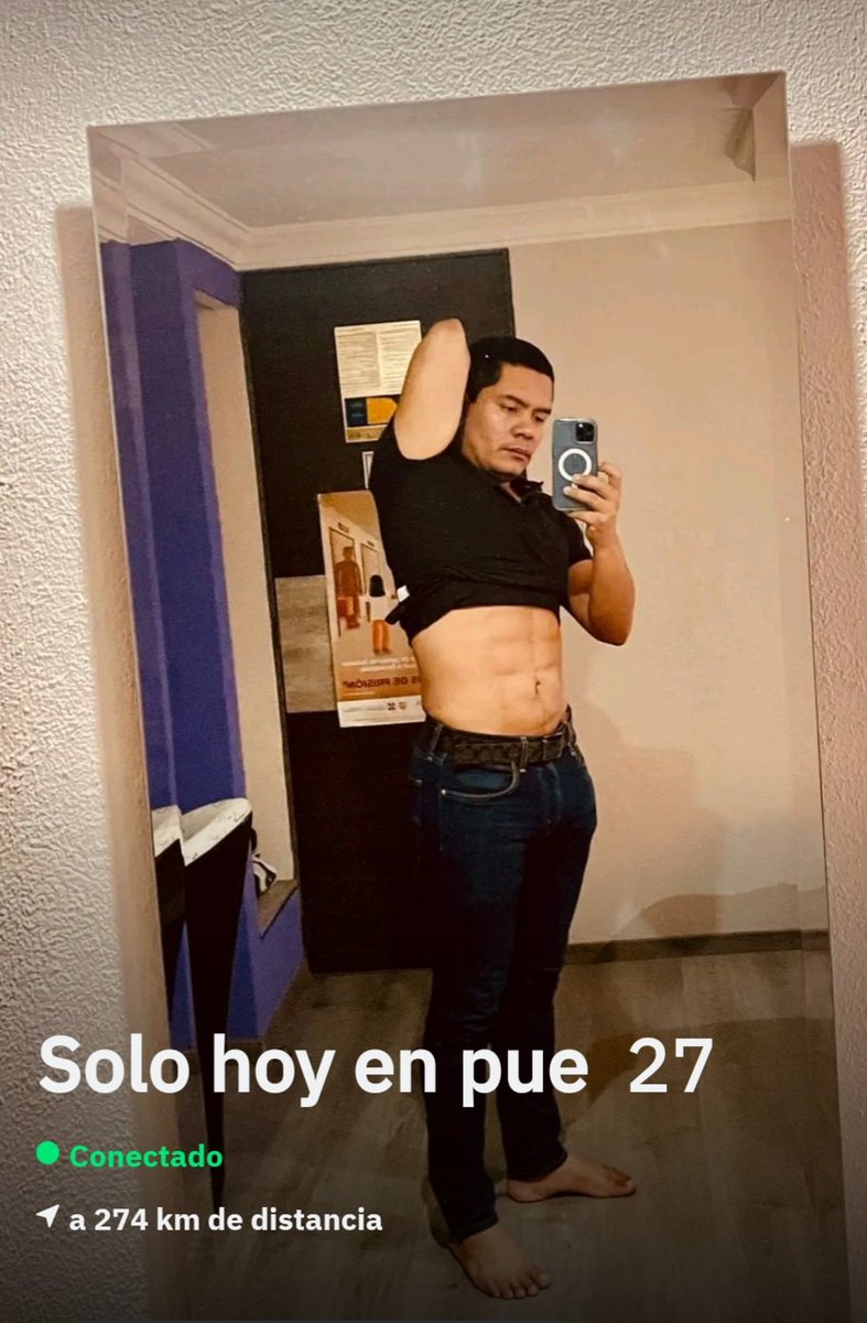 LatinomxHot's tweet photo. Emi chico Gay versatil @Funny_MXXX @club https://t.co/rCSOYq7Vbj