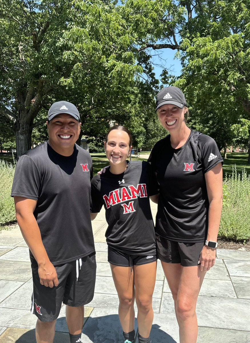 Sarah Collins tweet media