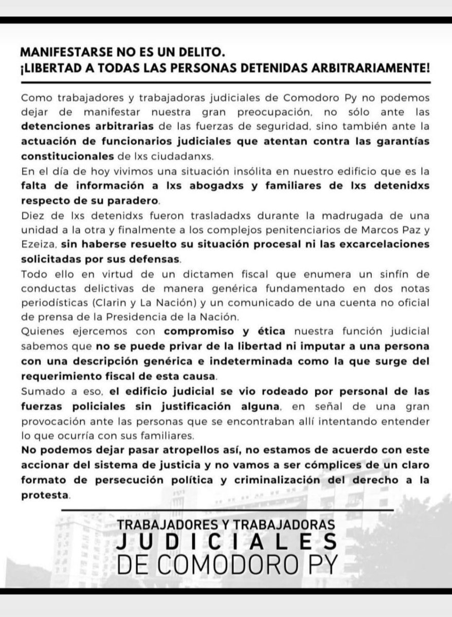 qu_sil's tweet image. Trabajadorxs judiciales de #ComodoroPy Prounciandose contra las irregularidades y detenciones de quienes luchan!
#LibertadALxsPresxsPorLuchar