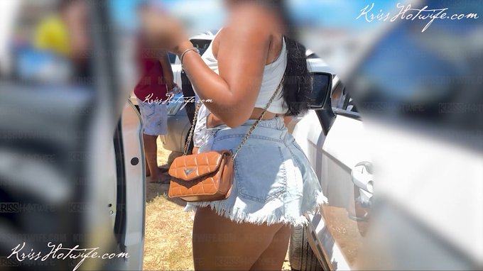 V&iacute;deo novo dispon&iacute;vel para assinantes no Site Oficial  Aproveite a promo&ccedil;&atilde;o De R$59 Por R$39  https://t<a href="/tag/podcast"class="tags"><span>#podcast</span></a><a href="/tag/casal"class="tags"><span>#casal</span></a><a href="/tag/casalliberal"class="tags"><span>#casalliberal</span></a><a href="/tag/krisshotwife"class="tags"><span>#krisshotwife</span></a>