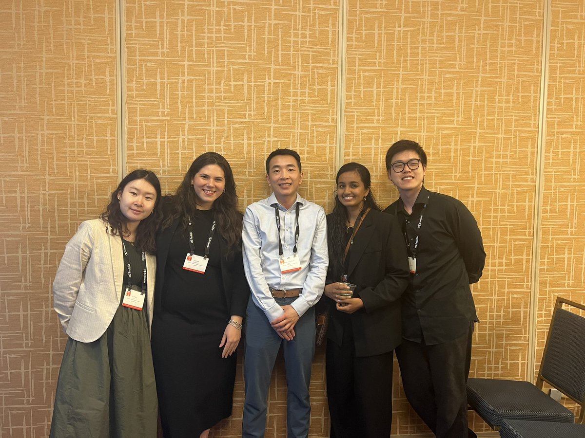 Sophia Capellini (@sophiacapellini) on Twitter photo Had a great weekend at the APS conference in San Francisco sharing recent emotion regulation research! <a href="/shuquan_chen/">Mark Shuquan Chen</a> <a href="/SimonMLsml/">Simon M. Li</a> <a href="/YutongZhu_1999/">Yutong Zhu | ę±éØę”</a> Had a great weekend at the APS conference in San Francisco sharing recent emotion regulation research! <a href="/shuquan_chen/">Mark Shuquan Chen</a> <a href="/SimonMLsml/">Simon M. Li</a> <a href="/YutongZhu_1999/">Yutong Zhu | ę±éØę”</a>