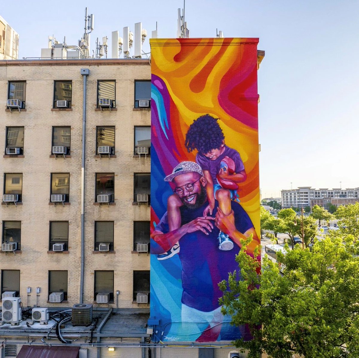 -----Visit Houston-----
Happy Father's Day to all the amazing dads out there! 💙😊🤘
🎨 <a href="/detour303/">Detour303</a>
📍De George at Union Station, crossing of Labranch &amp; Prairie Street
 #ExploreHOU 🧡💙 #BayAreaHoustonDirectory #Houston #Galveston #Texas
➡ bit.ly/3xm2brn
