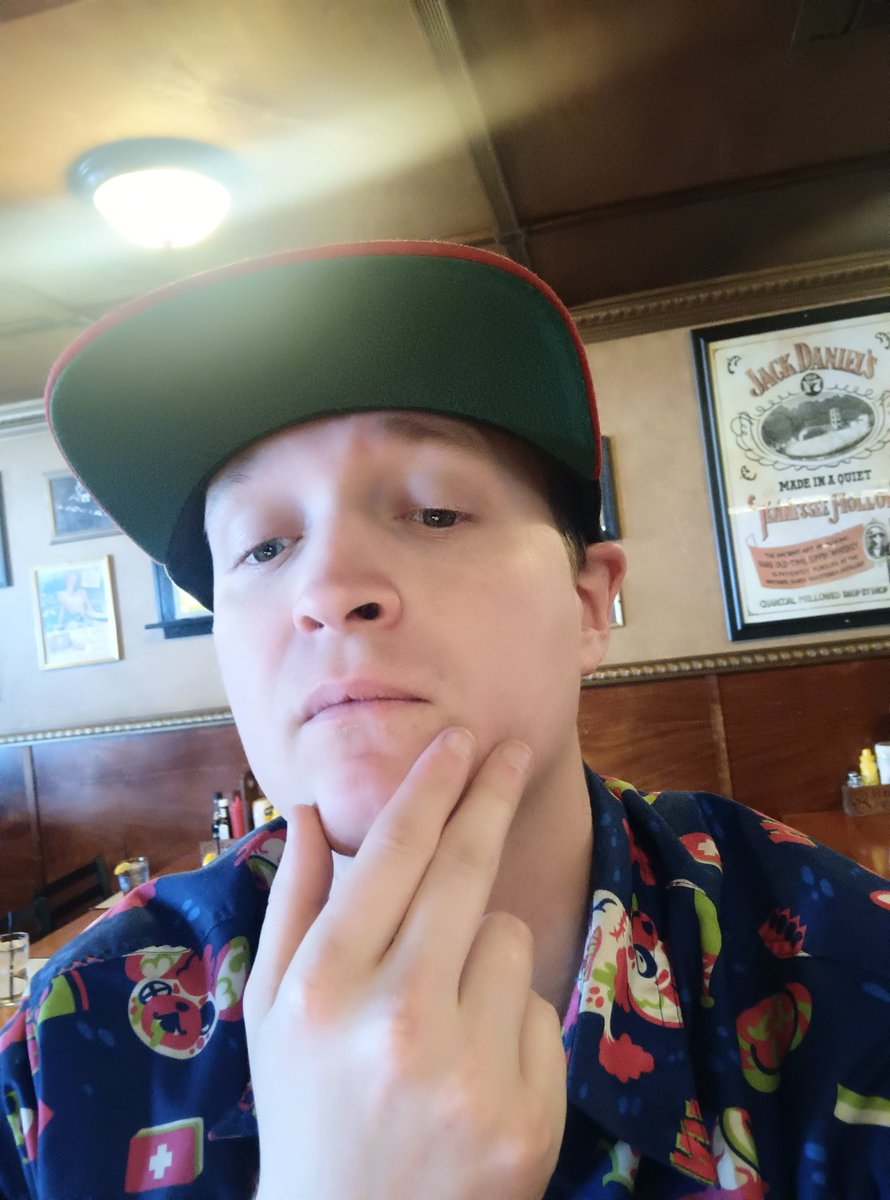 YOURTHATRUSSIAN's tweet photo. YTR handing out with father YTR

It's fathers day spend time and enjoy And wish your father a happy day 

#fathersdaypost https://t.co/KkOuf22fa3