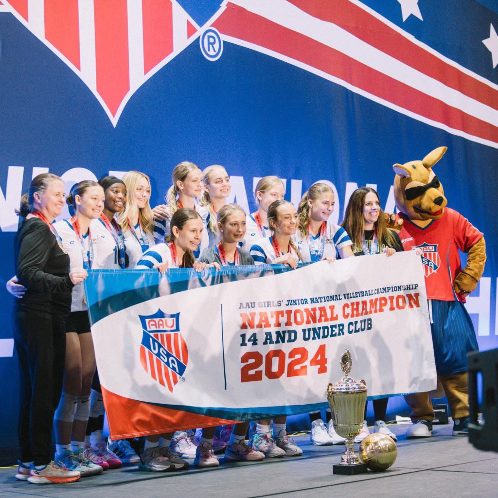 CONGRATULATIONS to 14UA - 
AAU 14 Club National CHAMPIONS! 
🏐⚡️🏐⚡️🏐⚡️🏐⚡️🏐⚡️🏐
