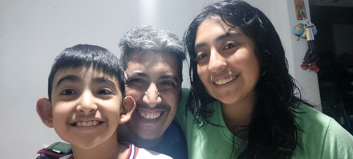 Un día del padre distinto. Un día sin él pero con él aquí ♥.
Con ello y por ellos.
