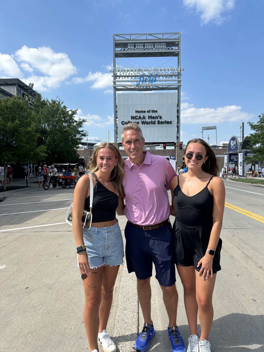 Lakin Appell tweet media