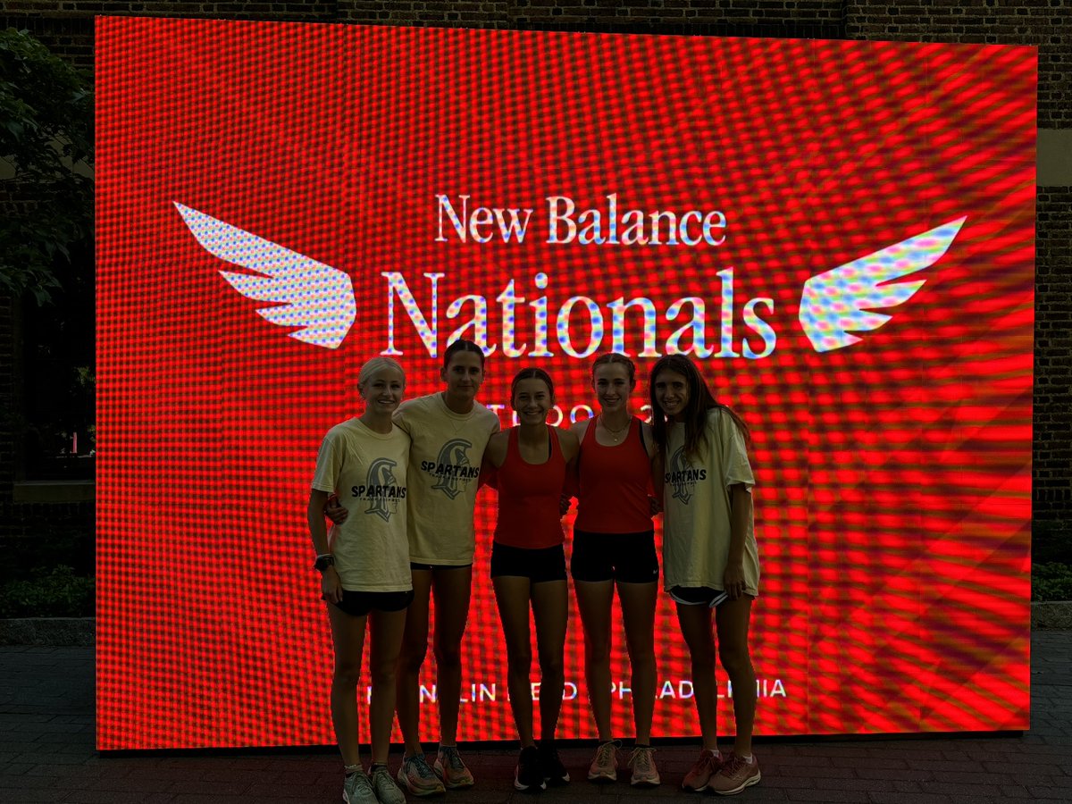 giovanna.garlati (@la_gio) on Twitter photo Crushed their own high school record and won their heat. 9th place overall in DMR championship race #newbalancenationals and last race with their amazing teammate <a href="/Addisonlknob/">Addison Knoblauch</a> 💙💛 Crushed their own high school record and won their heat. 9th place overall in DMR championship race #newbalancenationals and last race with their amazing teammate <a href="/Addisonlknob/">Addison Knoblauch</a> 💙💛
