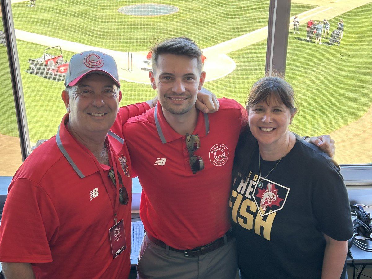 trevorcurl9's tweet image. Happy Father’s Day. Happy you got to come to town a see a sweep