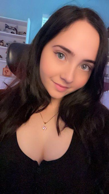 Watch Jewel / Megan 💕's leaked NSFW photo on TwXstars