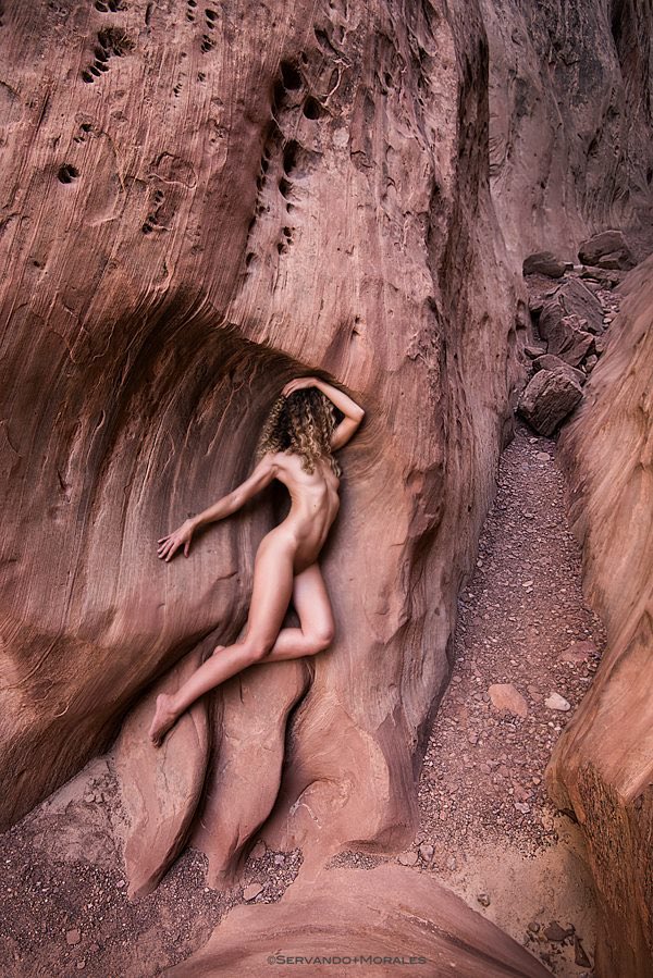 AuroraaModels's tweet photo. One of my all time favorites, taken on UTadventure of course 🏜️ https://t.co/vWsIJ3ZDbq