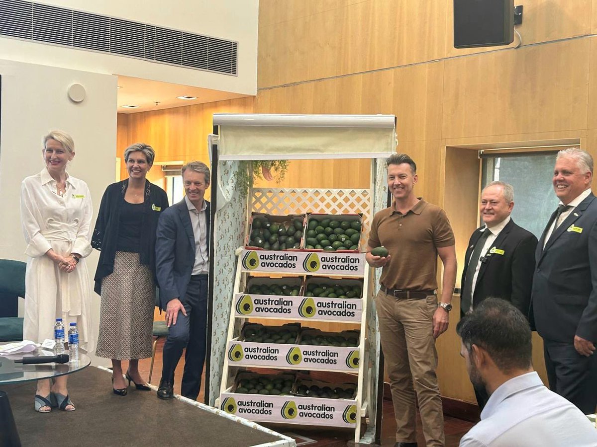 🇦🇺🇮🇳 trade deal #ECTA has been a game changer for Australian #avocado🥑producers. Former 🏏<a href="/BrettLee_58/">@BrettLee_58</a>'s love for avocados has turned him into Avocado Ambassador &amp; he was recently in 🇮🇳 promoting it. More in this episode of <a href="/abcnews/">ABC News</a> Landline series👇 abc.net.au/news/rural/pro…