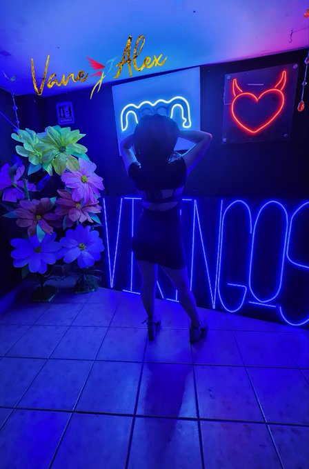 Listos para la siguiente fiesta!! V&aacute;monos a una Pool Party!! Quien se anima?  😈🔥 https://t.co/7HgzWk<a href="/tag/nuevafotodeperfil"class="tags"><span>#nuevafotodeperfil</span></a>